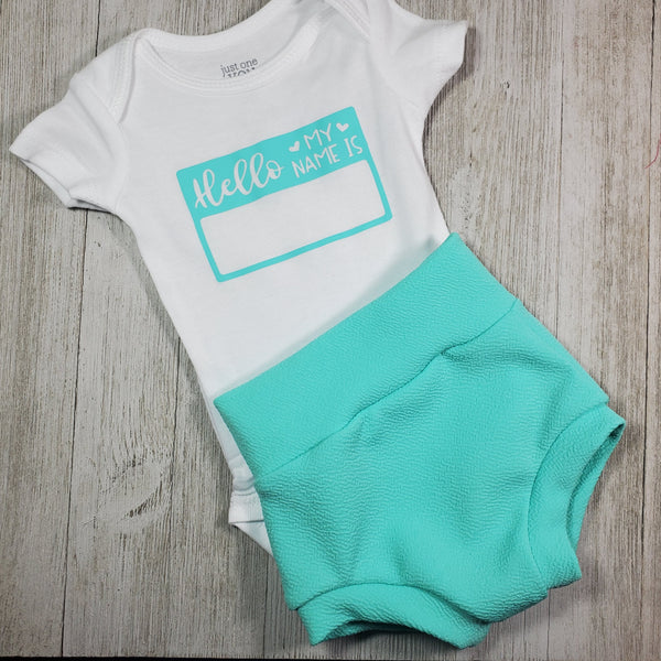 Newborn outfit - "Hello My Name is" Outfit